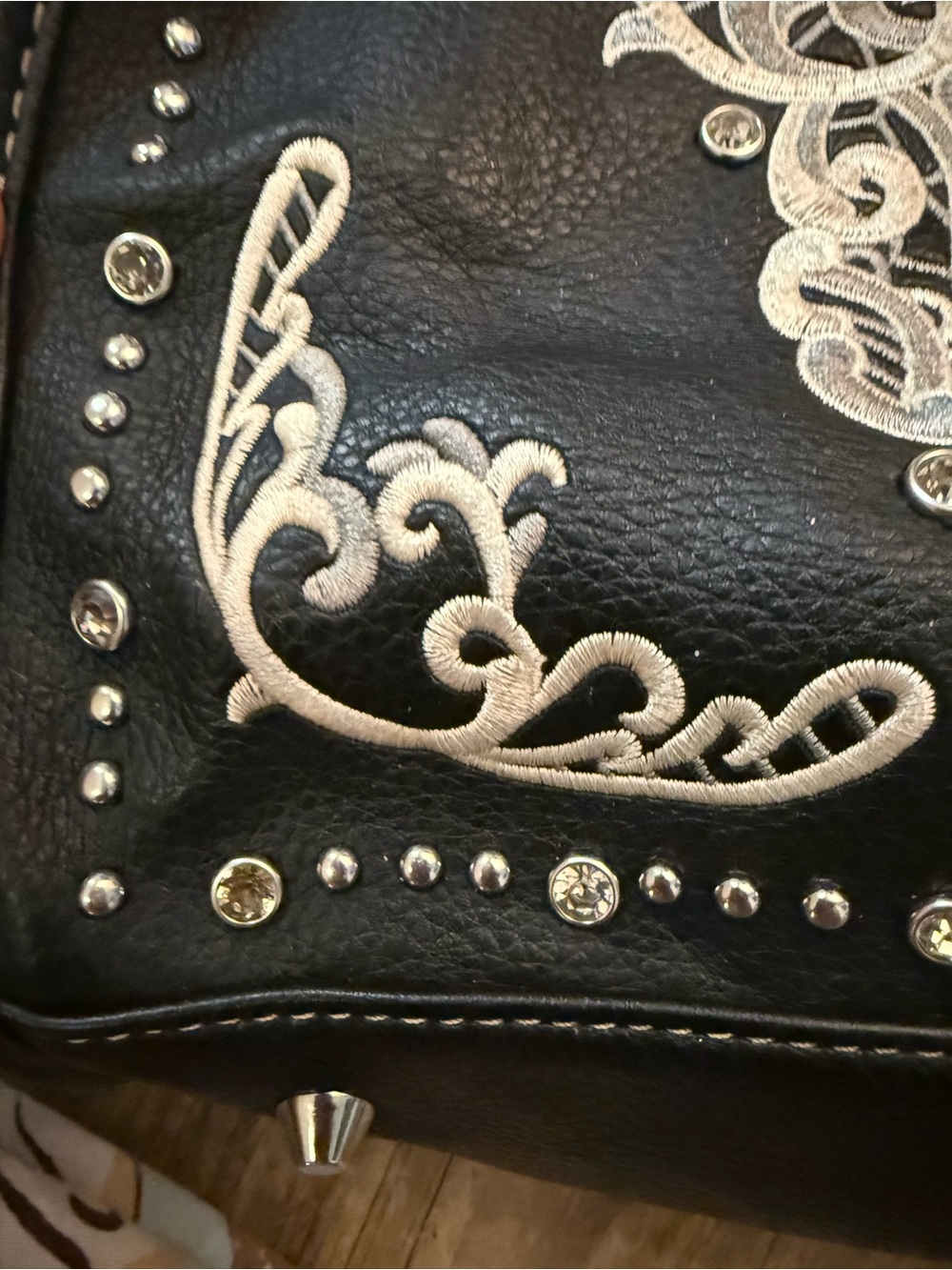 Sugar Skull Montana West leather purse - Picture 3 of 5